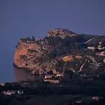 Tre Giummare 3*
