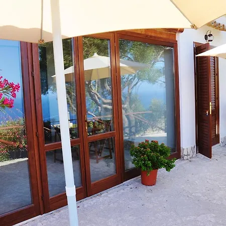 Bed and breakfast Tre Giummare
